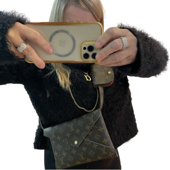 New Louis Vuitton Large kirigami ,change purse , strap & insert . - Picture 4 of 16